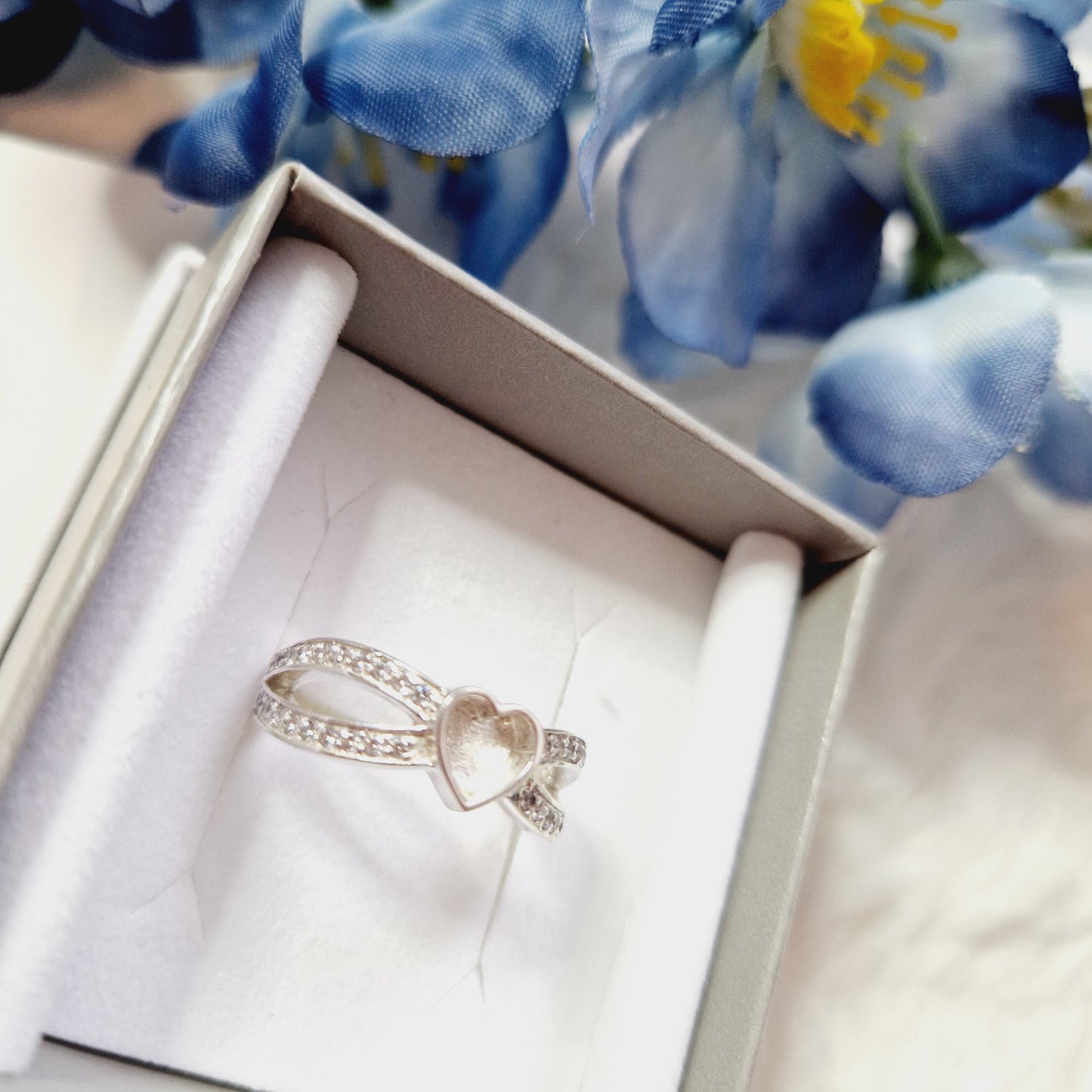 Double cz Criss Cross Small Heart Ring