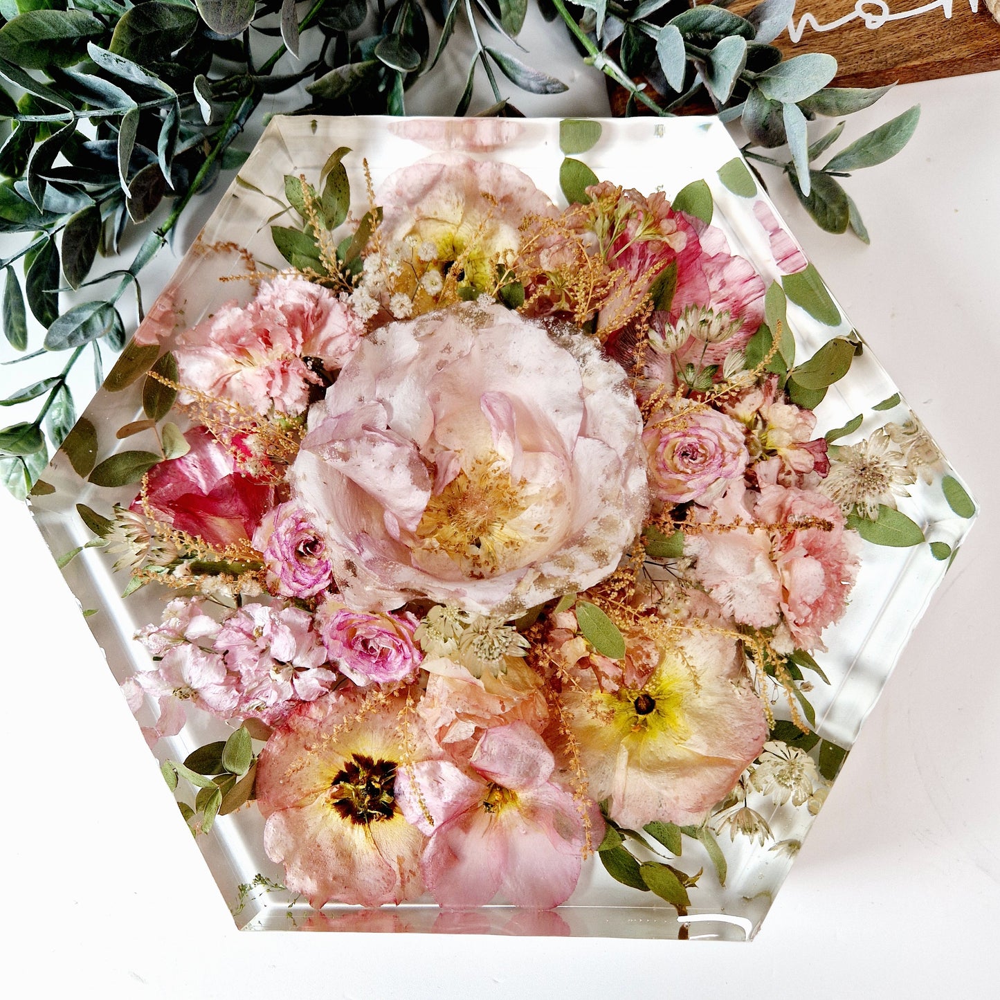 25cm Floral Hexagon