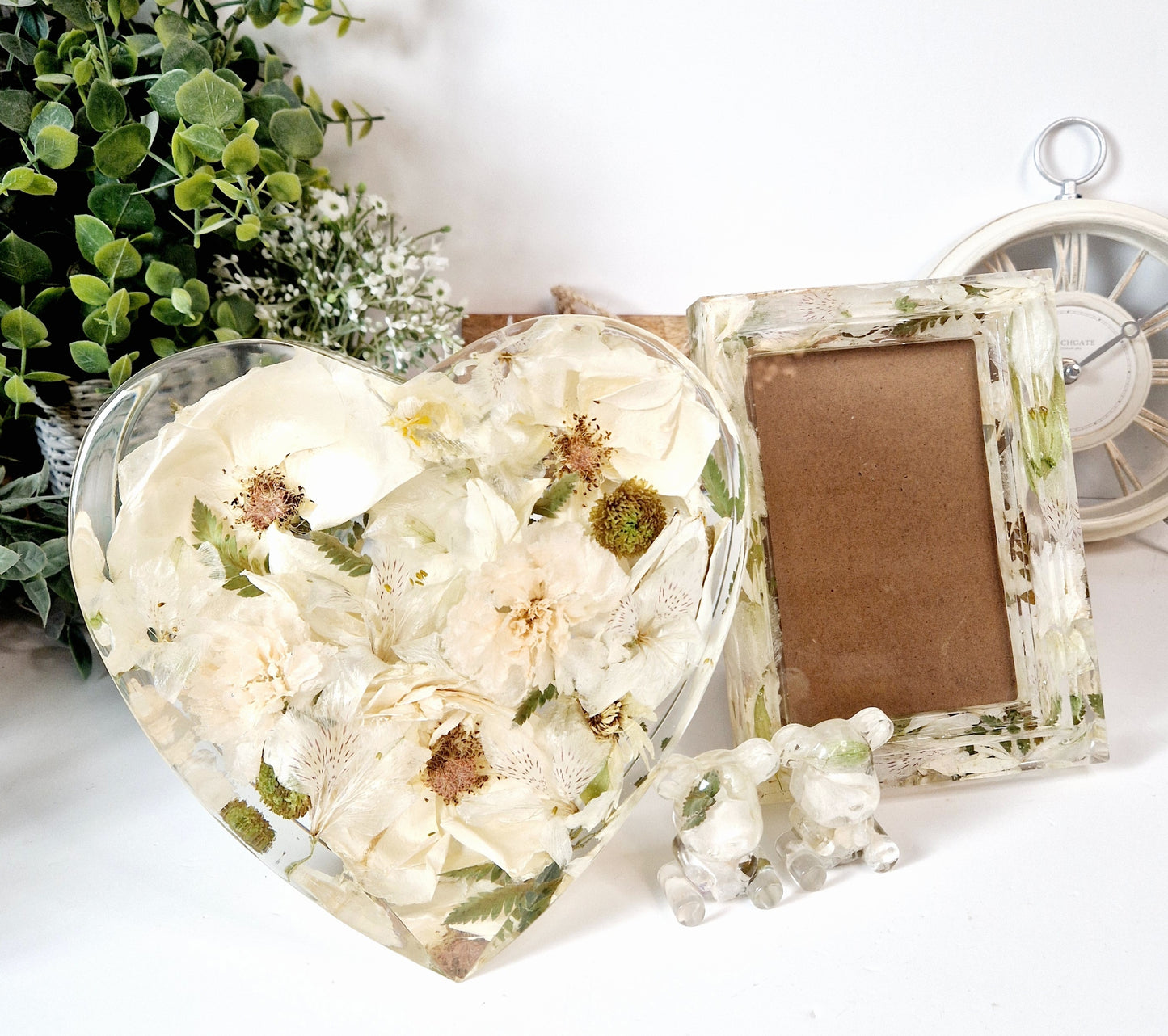 20cm Upright Standing Floral Heart