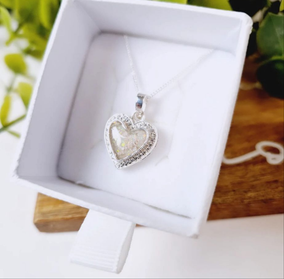 Heart crystal pendant