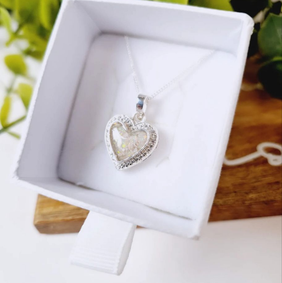 Heart crystal pendant