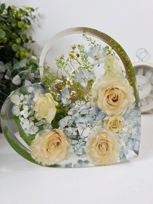 25cm Freestanding  Floral Heart