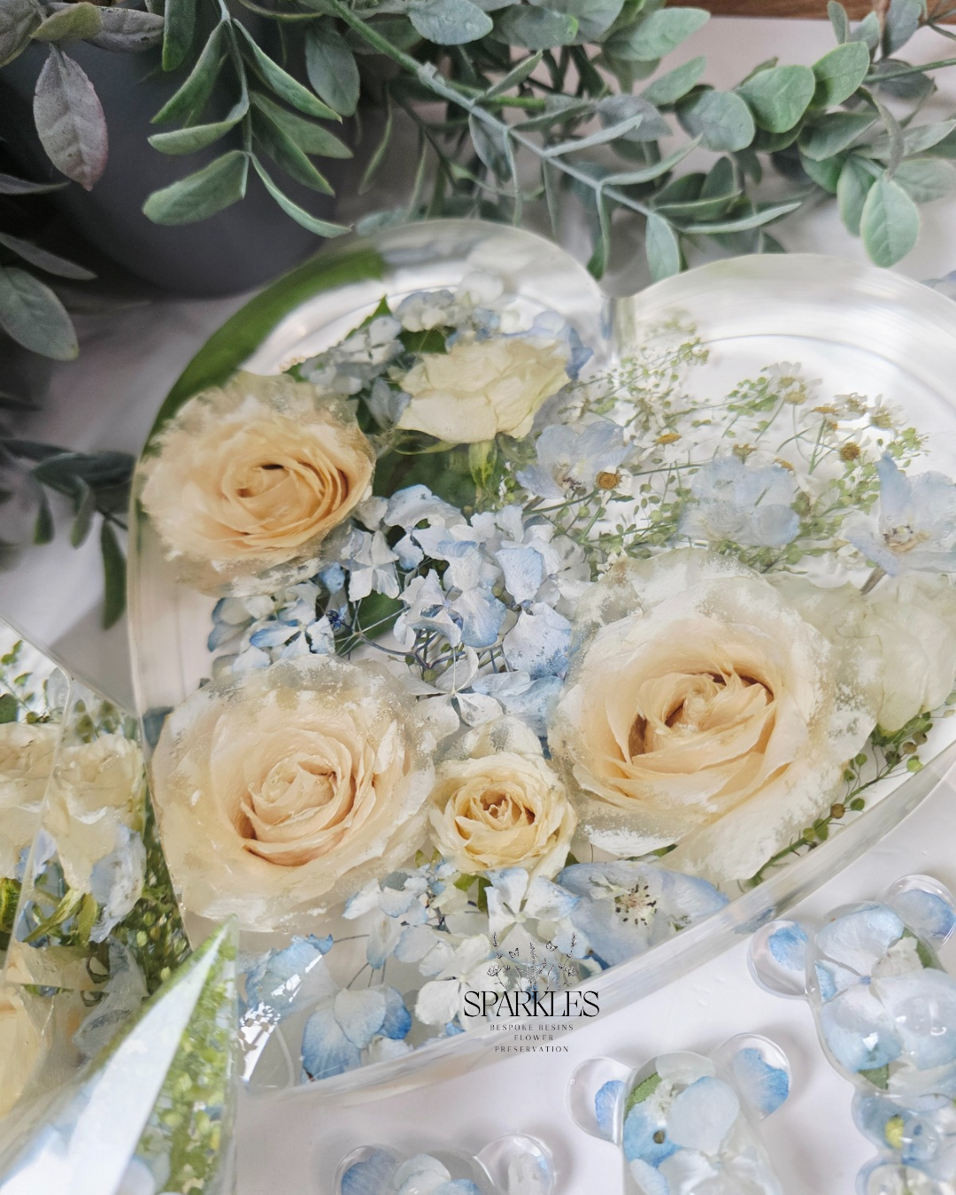 25cm Freestanding  Floral Heart