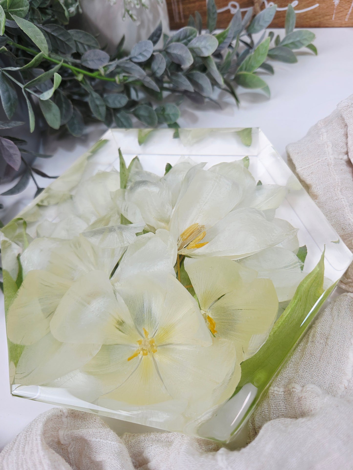 20cm Wedding Flower Preservation Hexagon UK