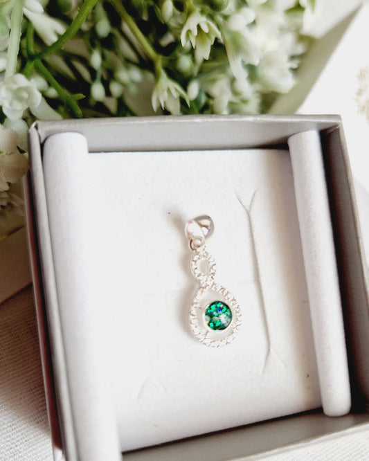 Crystsal pendant